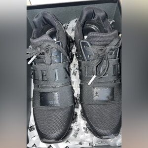 Philipp Plein Black Runner XYZ Skull Sneakers